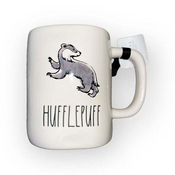 Rae Dunn Harry Potter HUFFLEPUFF Mug Yellow Inside Hogwarts World NEW WITH TAGS - Picture 2 of 4